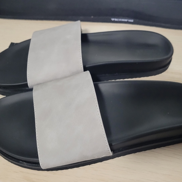 NWT EXPRESS MEN MAN SLIP ON SANDAL SLIDES Size 9 - Picture 2 of 6